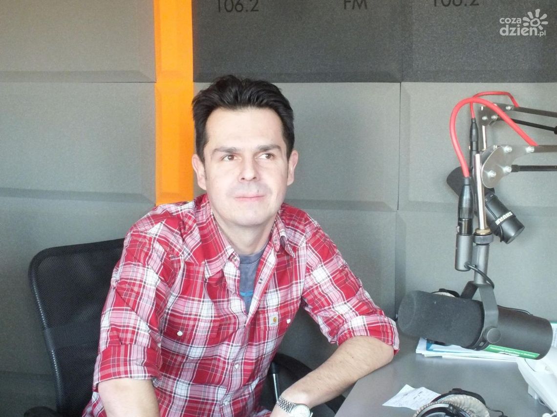 Marcin Kępa - rozmowa w studiu lokalnym Radia Rekord