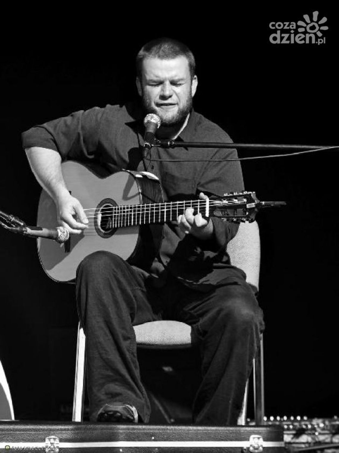 Marcin Skrzypczak. W kręgu poezji śpiewanej Marcin Skrzypczak. W kręgu poezji śpiewanej