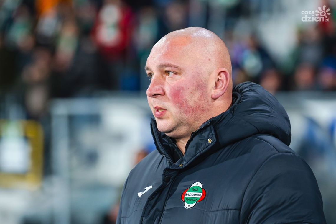 Mariusz Lewandowski, trener Radomiaka Radom odpowiedział na kibicowskie zaczepki