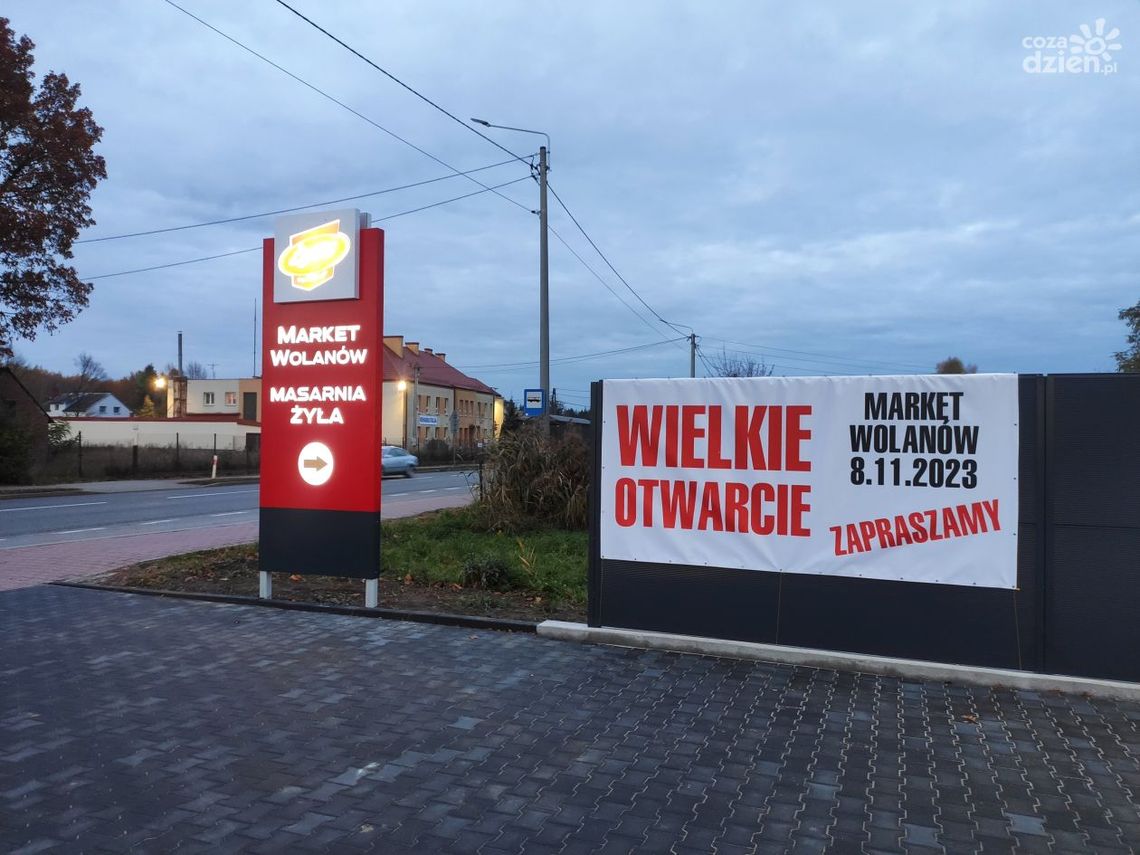 Market „Żyła” otwarty! Przybyły tłumy klientów. Market „Żyła” otwarty! Przybyły tłumy klientów.