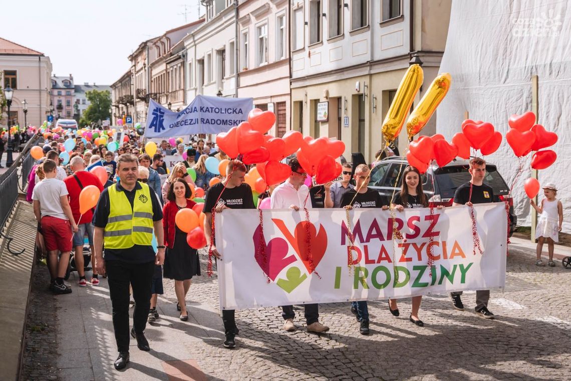 Marsz dla Życia i Rodziny oraz koncert zespołu Siewcy Lednicy Marsz dla Życia i Rodziny oraz koncert zespołu Siewcy Lednicy