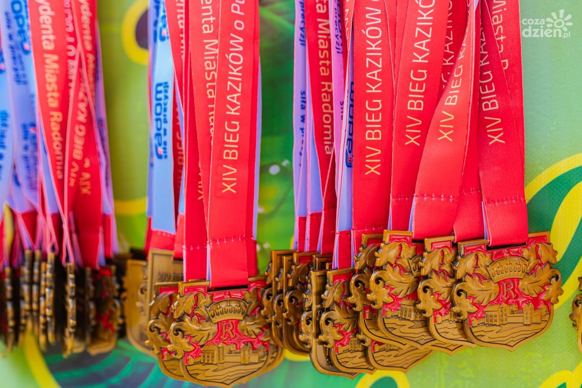 Mateusz Kaczor i Izabela Paszkiewicz triumfatorami XIV Biegu Kazików