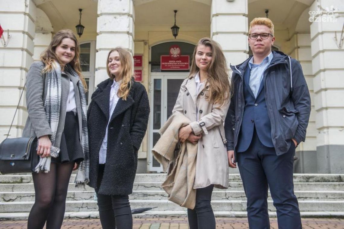 Matura 2017. W poniedziałek język angielski Matura 2017. W poniedziałek język angielski