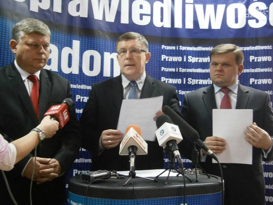 Mazowsze bankrutuje przez rozrzutność?