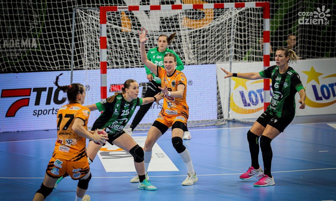 Mecz bez punktów w Piotrkowie. Elmas-KPS APR Radom przegrywa z miejscową Piotrcovią Mecz bez punktów w Piotrkowie. Elmas-KPS APR Radom przegrywa z miejscową Piotrcovią