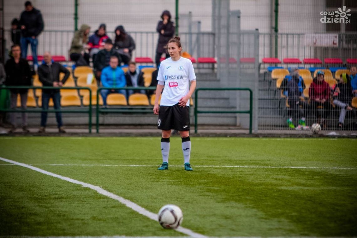 Medyczki rozbiły Czwórkę Medyczki rozbiły Czwórkę