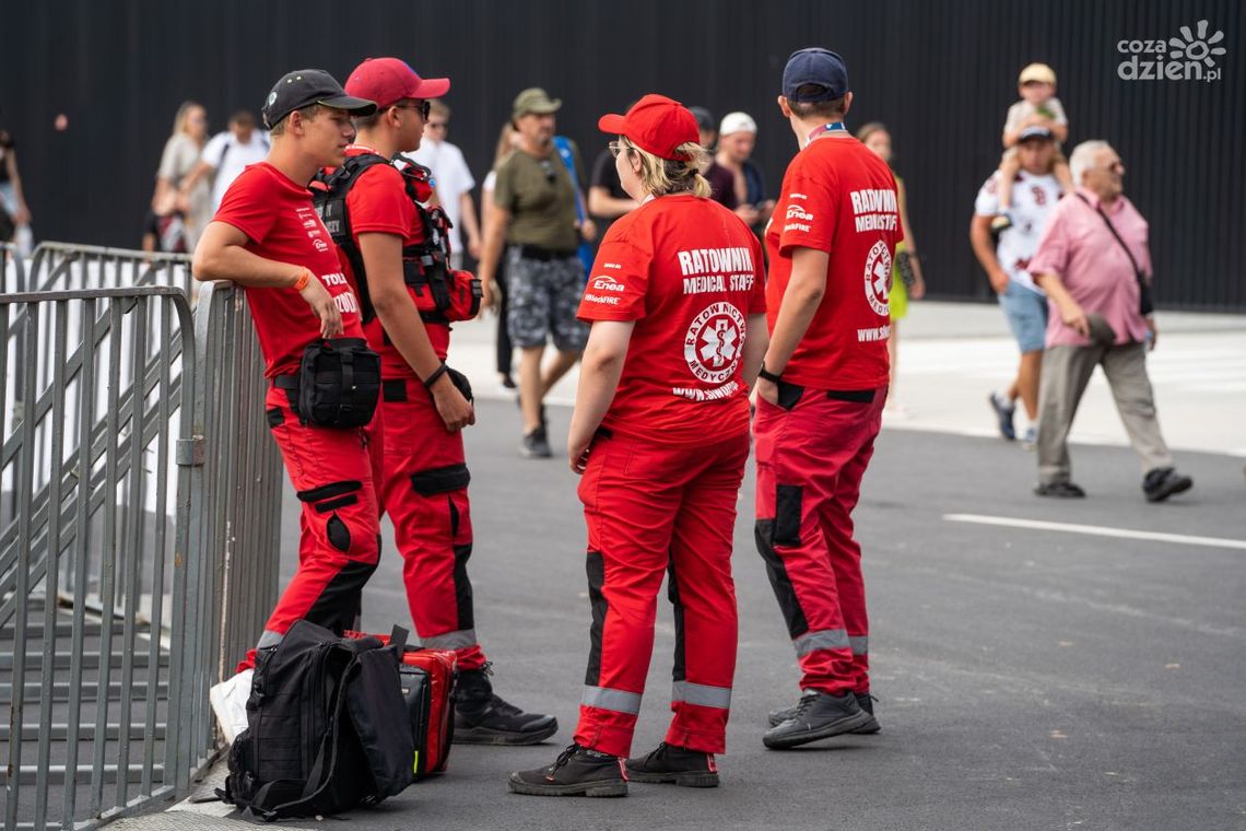 Medyczny bilans po Air Show. Blisko 600 interwencji, 17 osób w szpitalu