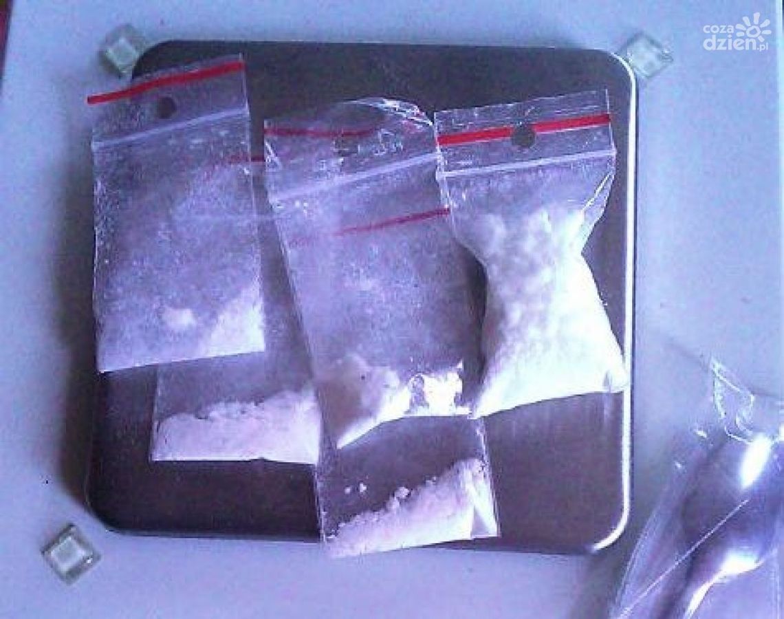 Miał amfetaminę, grozi mu 3 lata więzienia Miał amfetaminę, grozi mu 3 lata więzienia