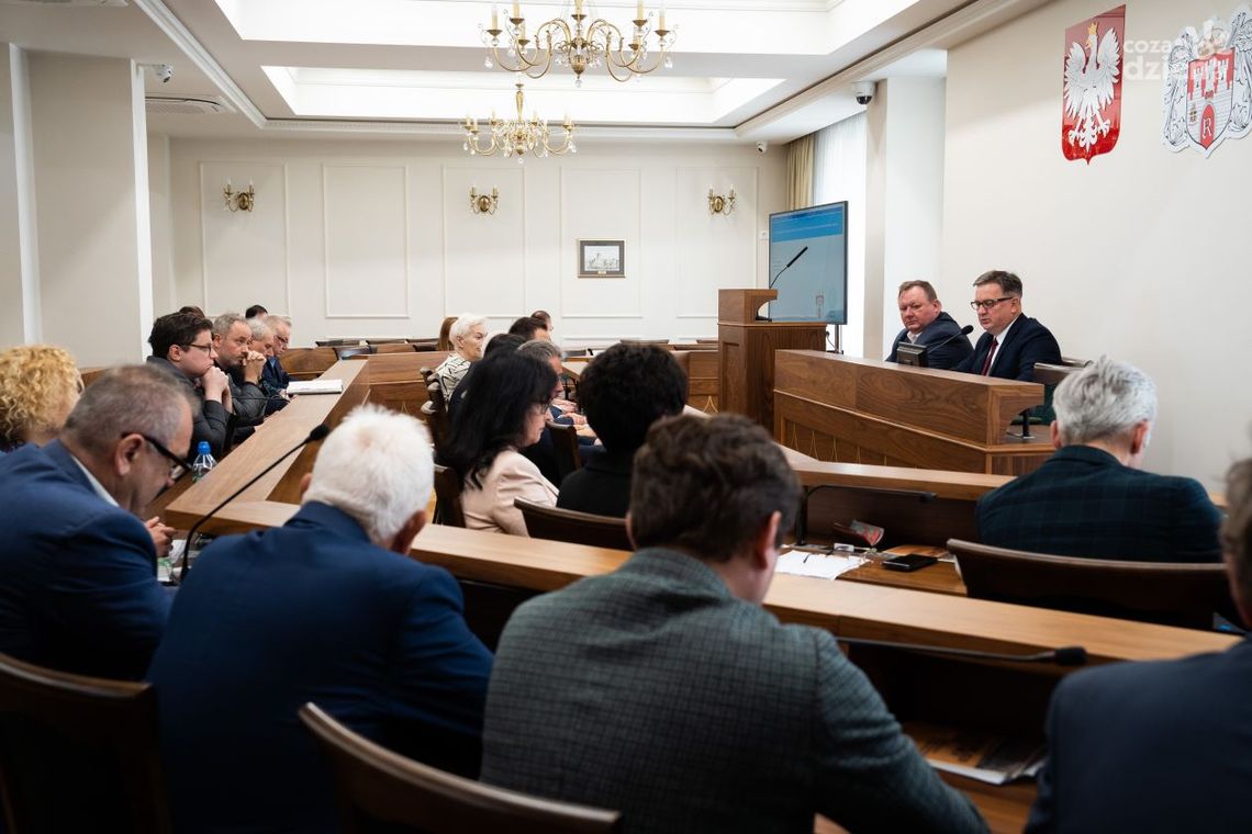 Miasto chciało zaciągnąć dwie pożyczki. Na jedną radni się zgodzili