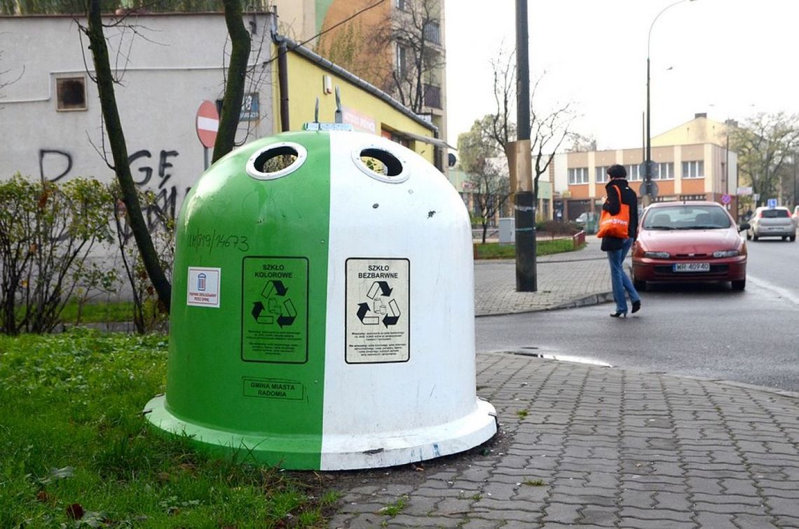 Miasto kupiło "dzwony" za prawie 250 tys. zł. Miasto kupiło "dzwony" za prawie 250 tys. zł.