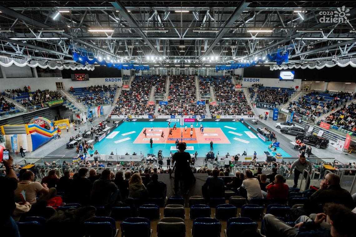 Czarni na skraju upadku. Miasto Radom przejmie klub?