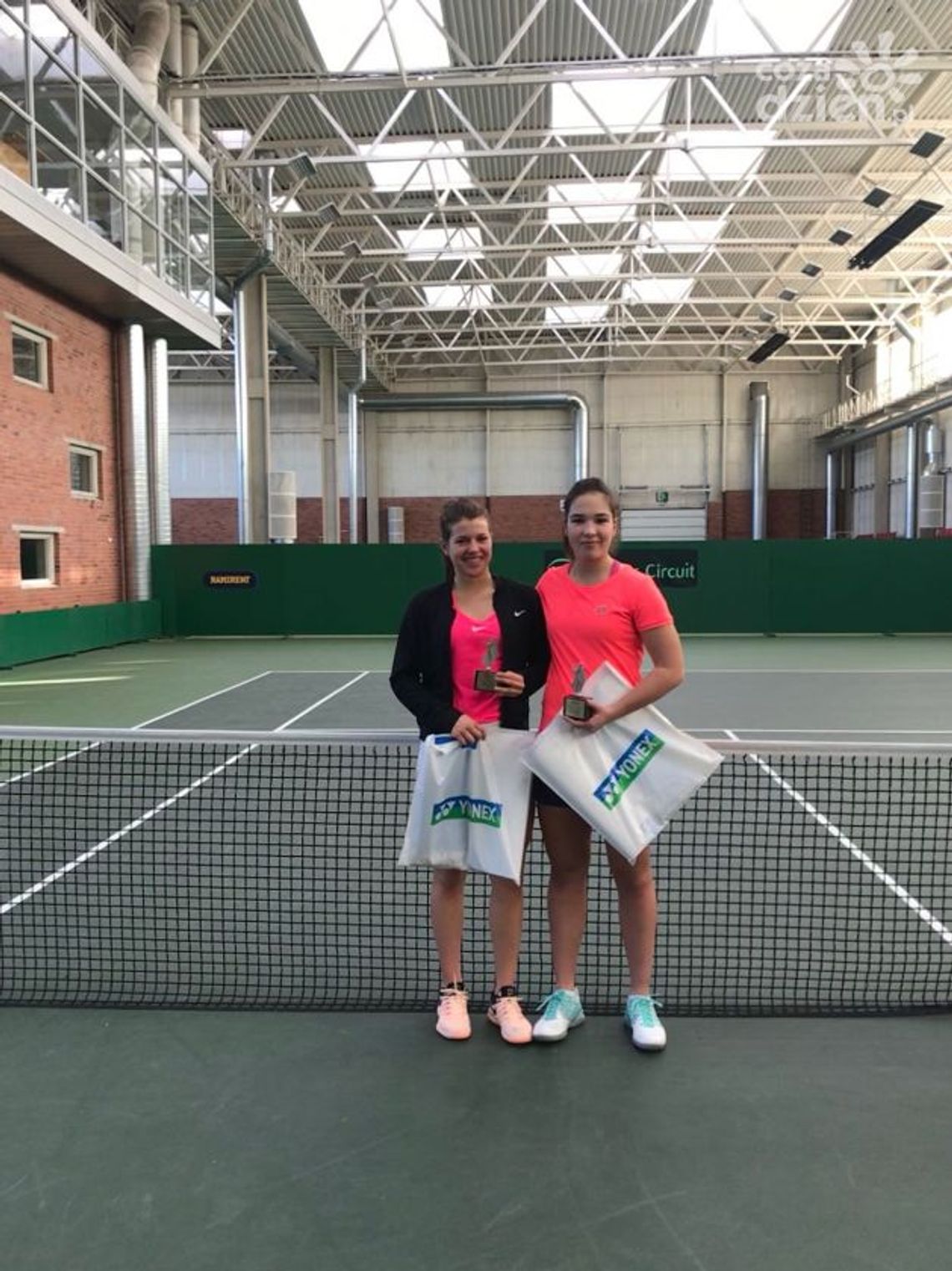 Międzynarodowy triumf tenisistki Międzynarodowy triumf tenisistki