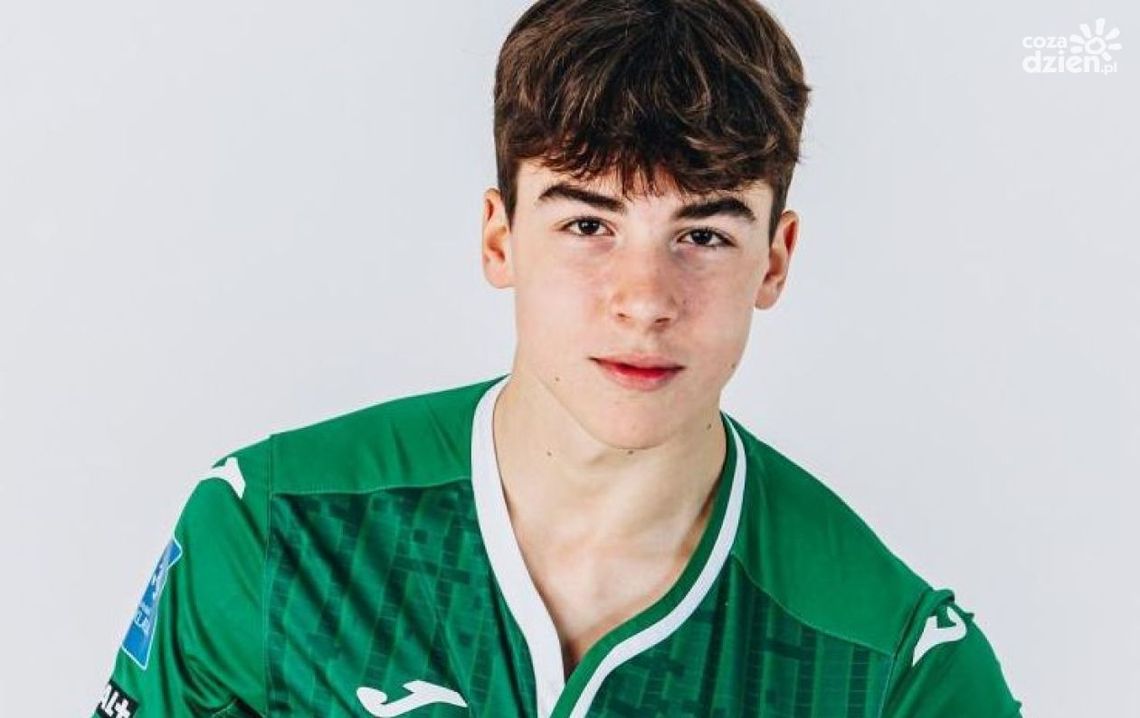 Mikołaj Molendowski z Akademii Radomiaka zadebiutował w piłkarskiej reprezentacji U16 Mikołaj Molendowski z Akademii Radomiaka zadebiutował w piłkarskiej reprezentacji U16