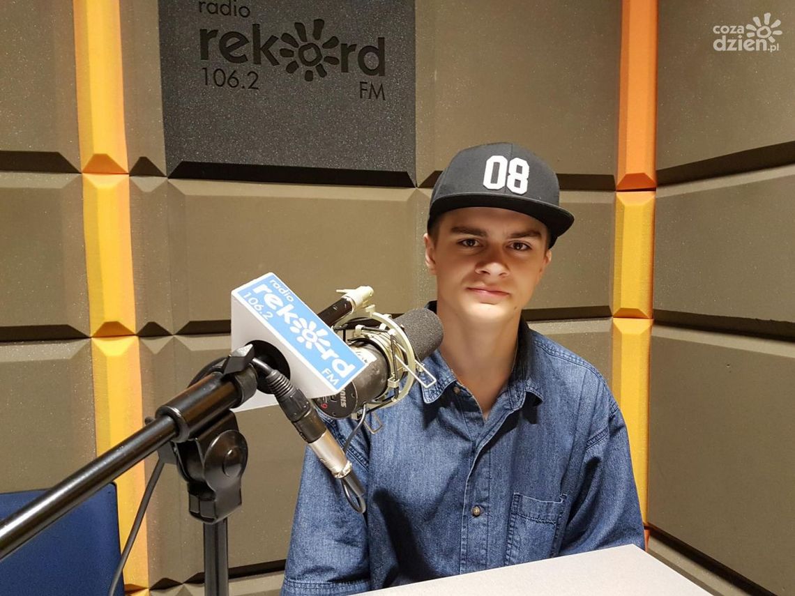 Miłosz Chała - rozmowa w studiu lokalnym Radia Rekord