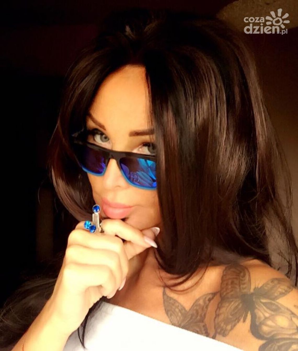 Minge robi zakupy w "chińczyku"?