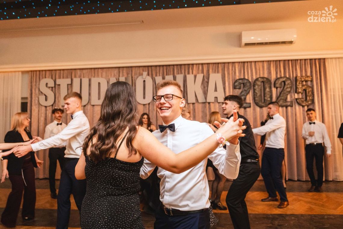 Miss, Mister i Para Studniówek 2025: Czas na przedstawienie sponsorów i nagród!