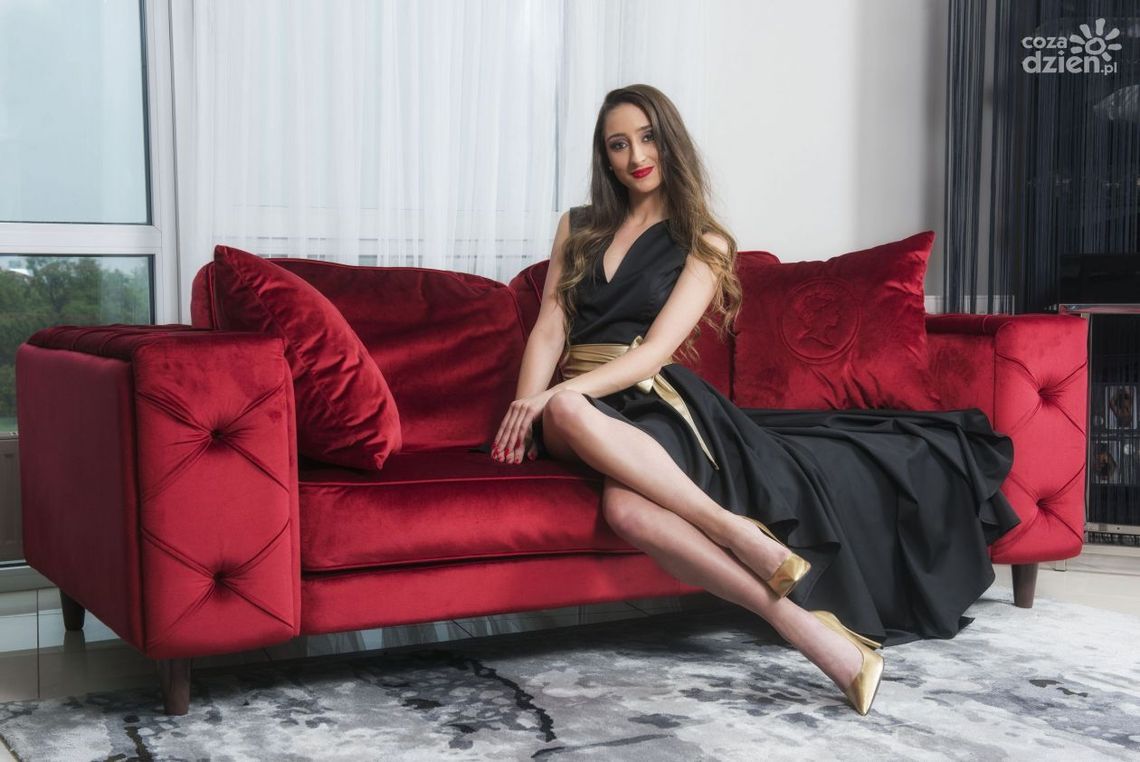 Miss Polonia 2018. Finalistki w salonie Decco Meble