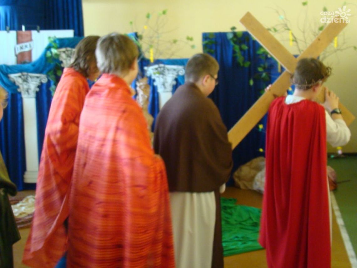 Misterium Męki Pańskiej w PSP 4