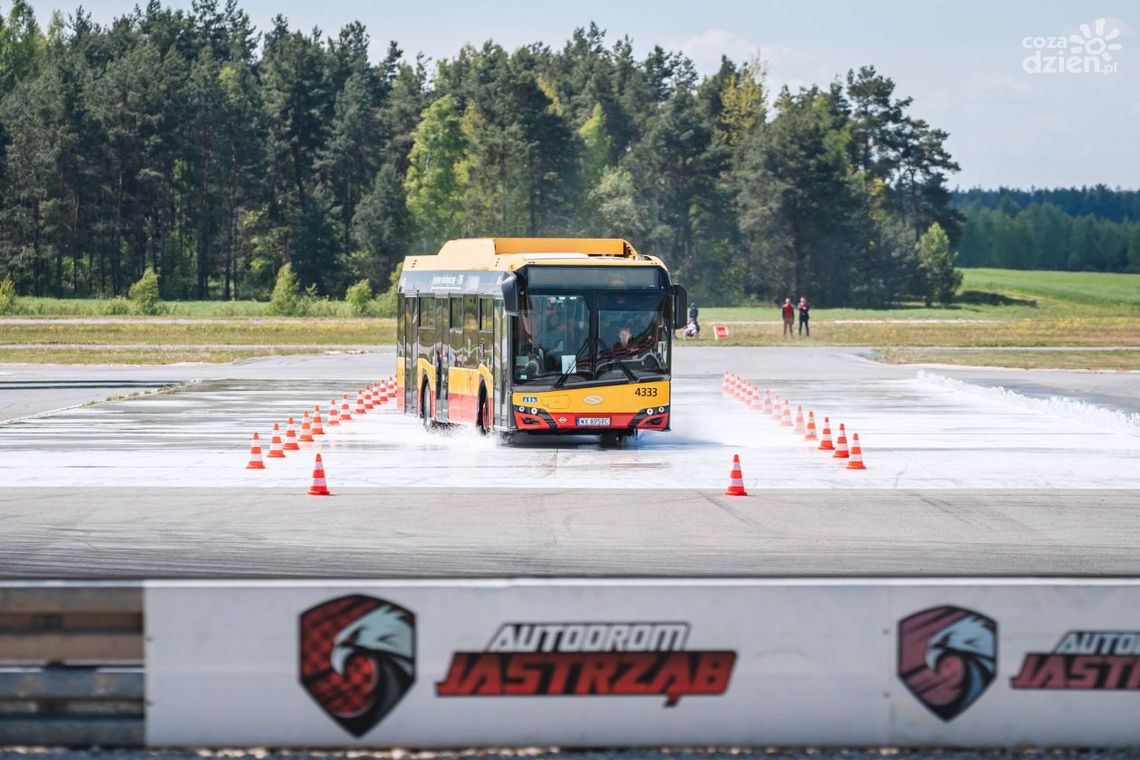 Mistrzostwa kierowców warszawskich autobusów