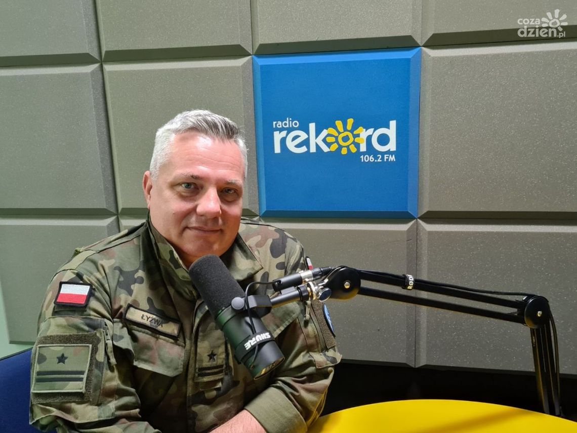 Mjr Rafał Łyżwa: Zapraszamy na piknik lotniczy