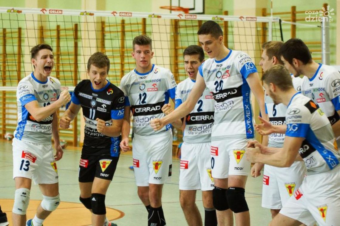 MłodaLiga: Spacerek RCS Cerrad Czarnych Radom (VIDEO)