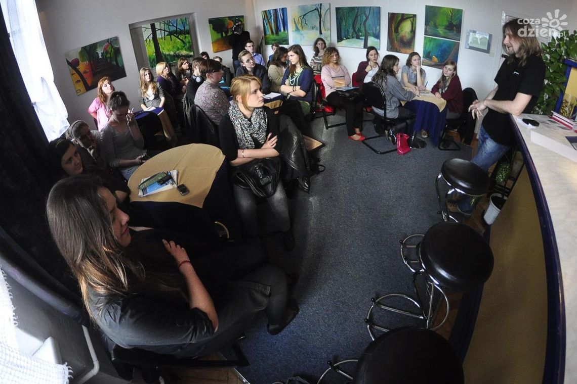 Młodzi dziennikarze rozpoczęli warsztaty