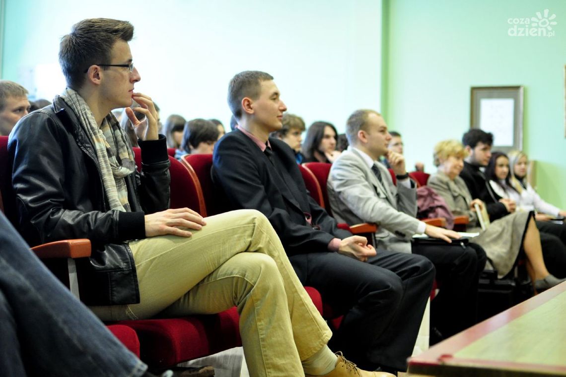 Młodzi o społeczeństwie obywatelskim