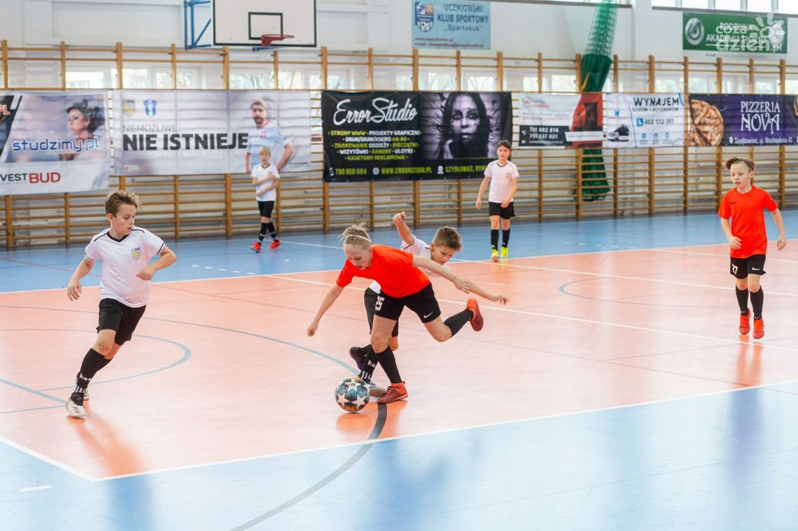 Młodzi piłkarze rywalizowali podczas turnieju Furman Football Academy