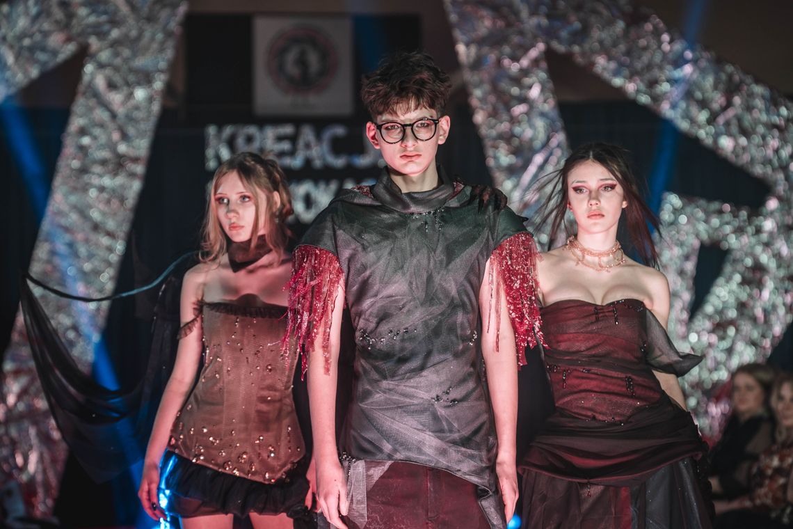 Młodzi projektanci z całej Polski w Radomiu. Finał konkursu „Kreacje-Prowokacje 2026” Młodzi projektanci z całej Polski w Radomiu. Finał konkursu „Kreacje-Prowokacje 2026”