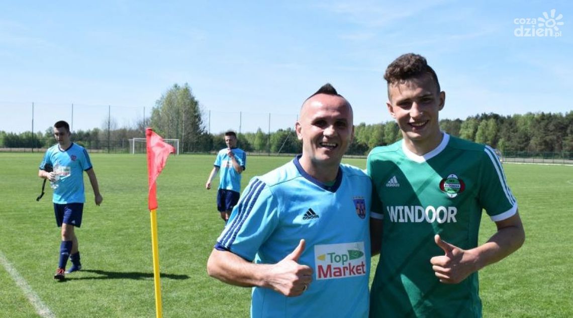 Młodzi strzelają, rezerwy wygrywają