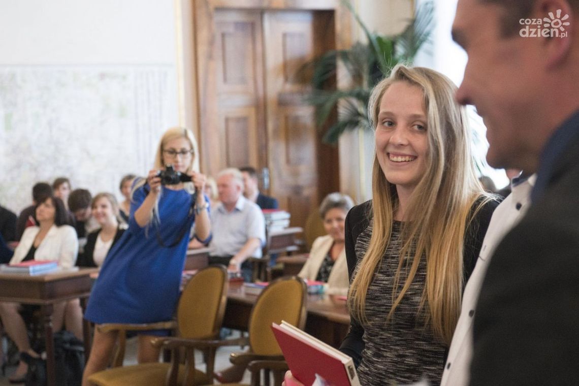 Młodzi, zdolni, wyróżnieni