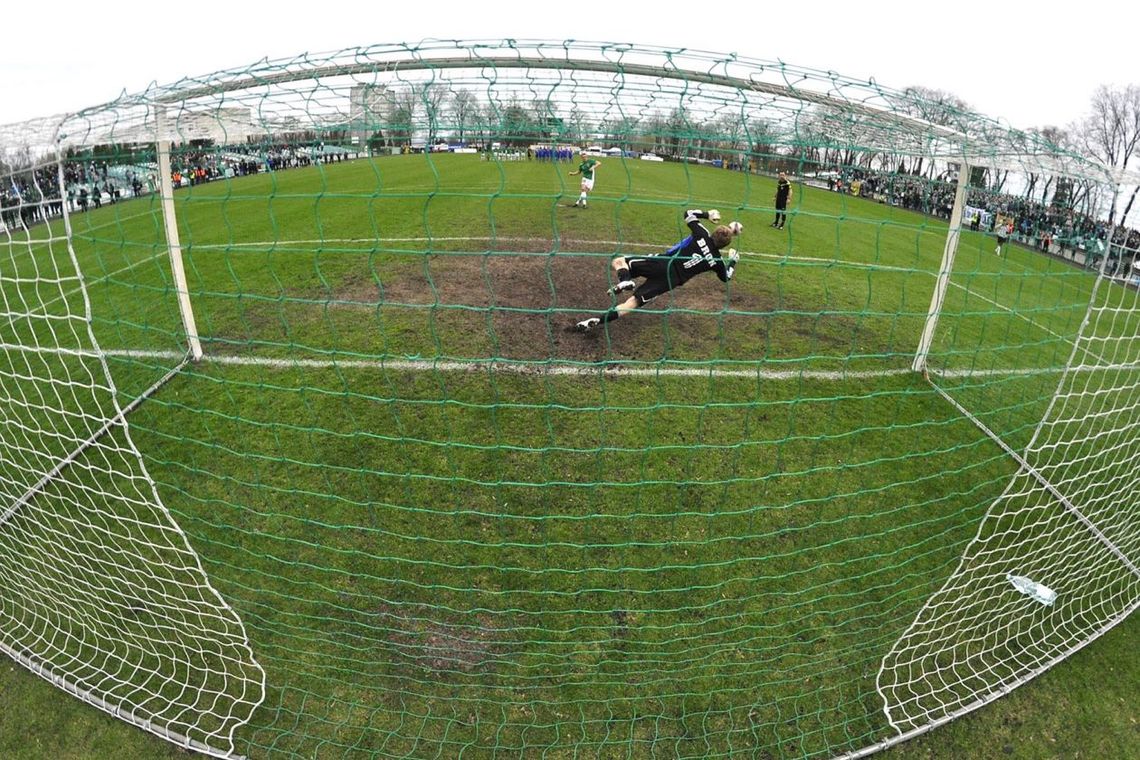 Młodzież Broni wyeliminowała lidera ze Struga