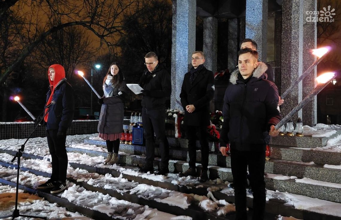 Młodzież Wszechpolska w hołdzie powstańcom styczniowym
