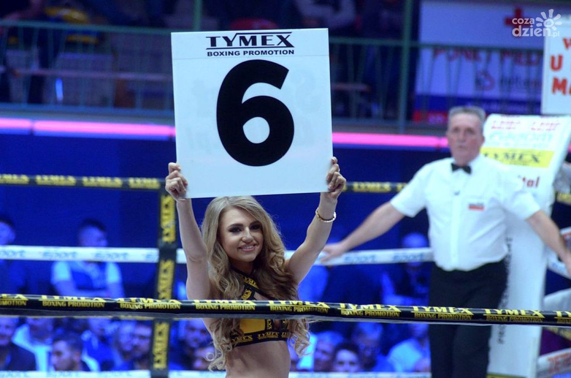 Mocny boks na Zamku w Szydłowcu Mocny boks na Zamku w Szydłowcu