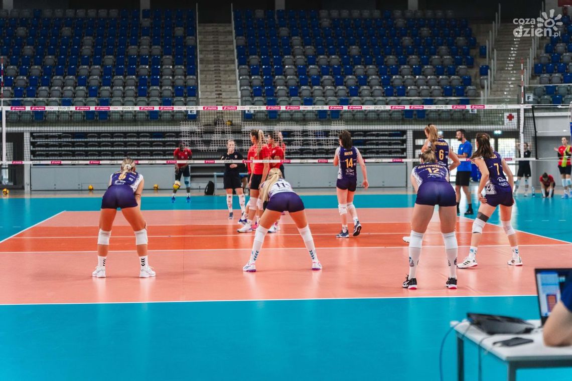 Moya Radomka Radom bez sparingowego zwycięstwa. Czwarte miejsce w turnieju Giganci Siatkówki Moya Radomka Radom bez sparingowego zwycięstwa. Czwarte miejsce w turnieju Giganci Siatkówki