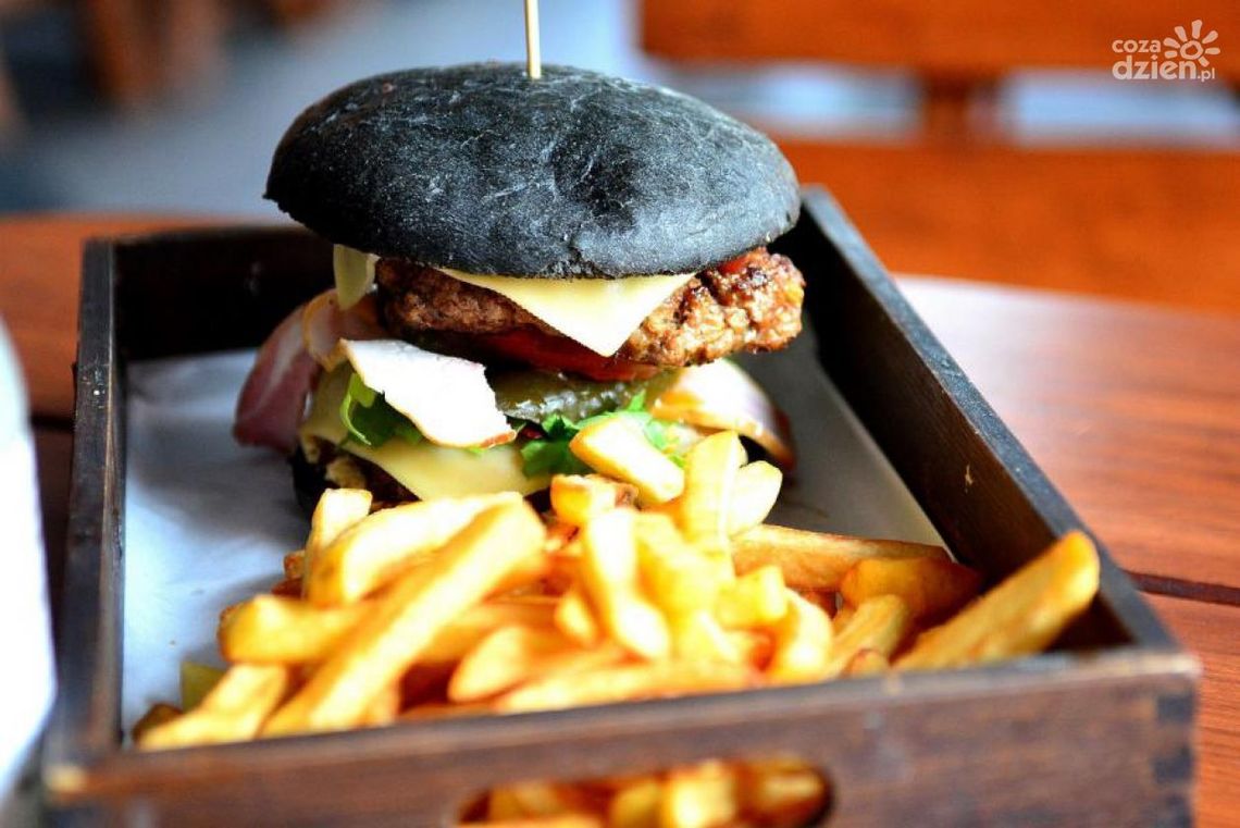 Mr. Dark House: kawał porządnego burgera! Mr. Dark House: kawał porządnego burgera!