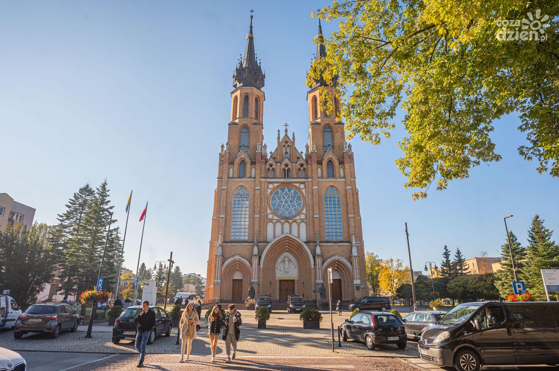 Msza święta w radomskiej katedrze. Zobacz transmisję Msza święta w radomskiej katedrze. Zobacz transmisję