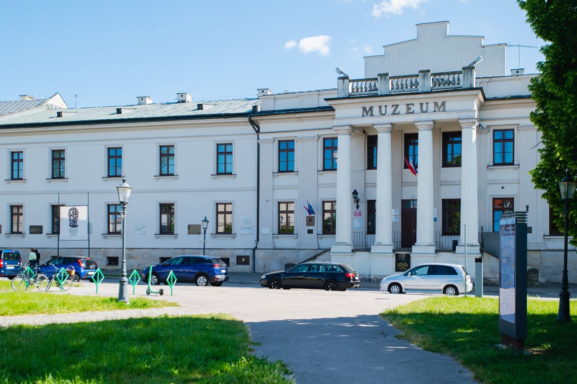 Muzeum im. Jacka Malczewskiego przyłącza się do Narodowego Czytania!