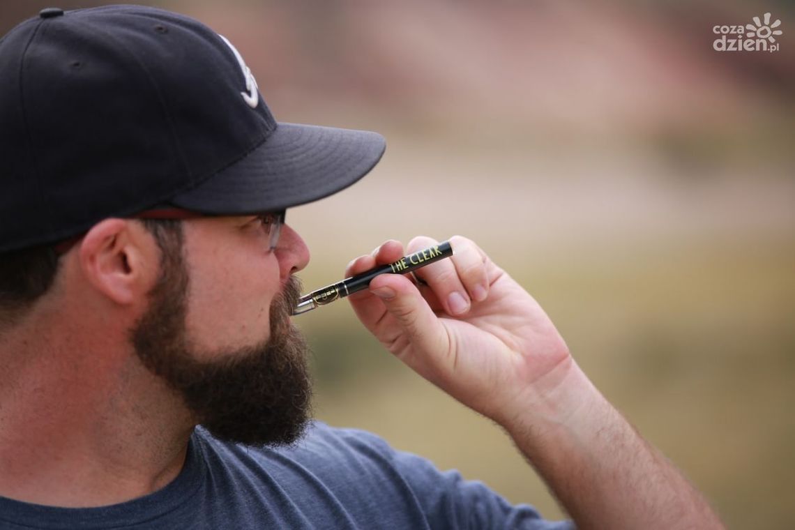 Na co zwracać uwagę podczas zakupu przenośnego waporyzatora do suszu? 