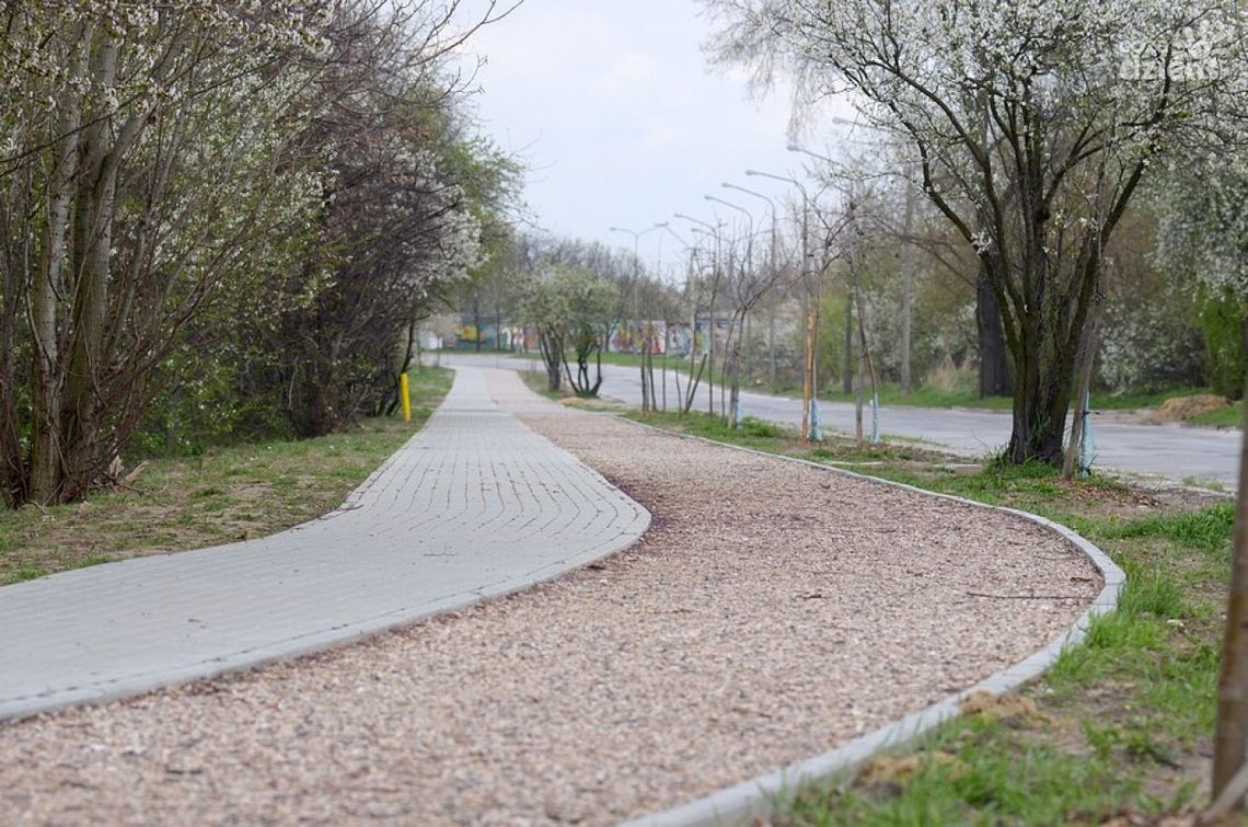 Na Olsztyńskiej ścieżka gotowa. Prawie... Na Olsztyńskiej ścieżka gotowa. Prawie...
