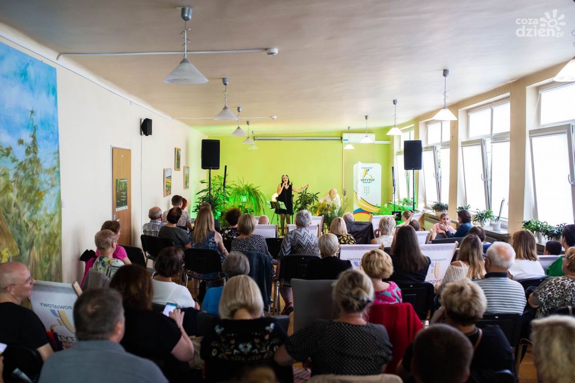 Na tropach kultury: Powiatowy Instytut Kultury Na tropach kultury: Powiatowy Instytut Kultury