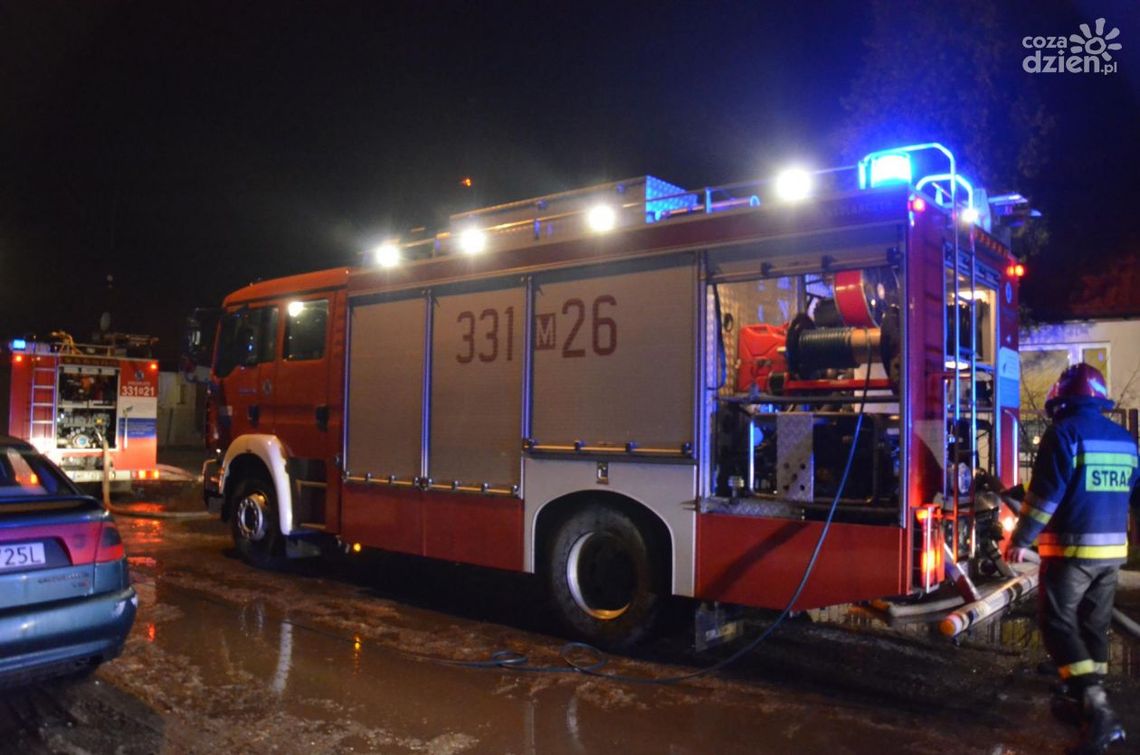 Na ulicy Drewnianej palił się... drewniany dom Na ulicy Drewnianej palił się... drewniany dom