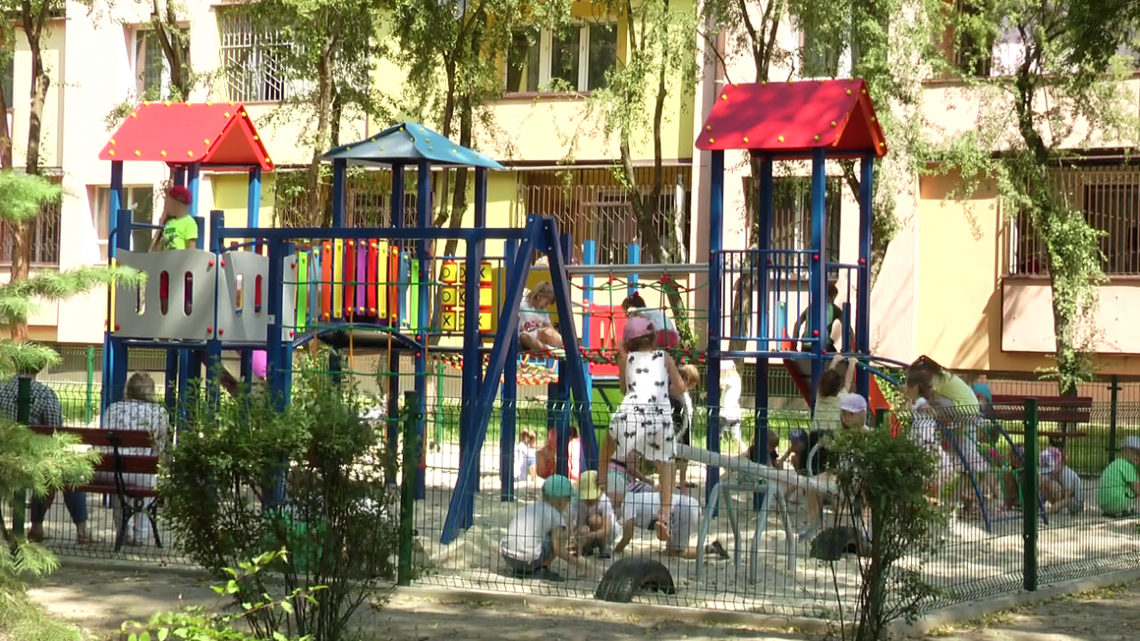 Na XV-leciu powstała nowa siłownia i plac zabaw