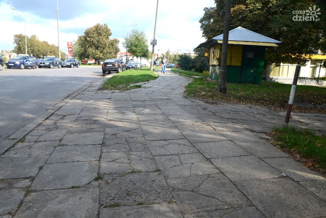 Nad Potokiem chodnik i ścieżka rowerowa