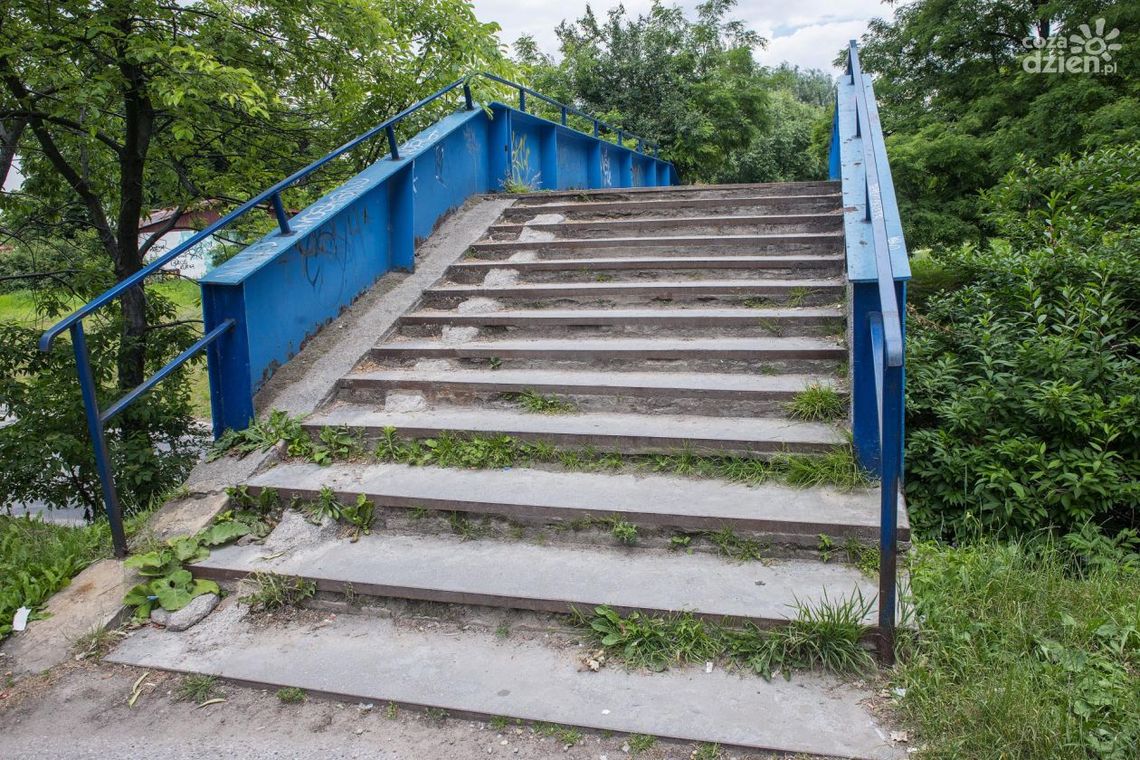 Nad ul. Osiedlową powstanie nowa kładka