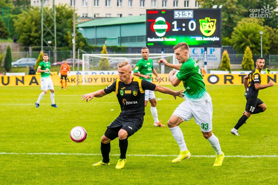 Najbliższy rywal Radomiaka stracił trzy punkty w Kielcach