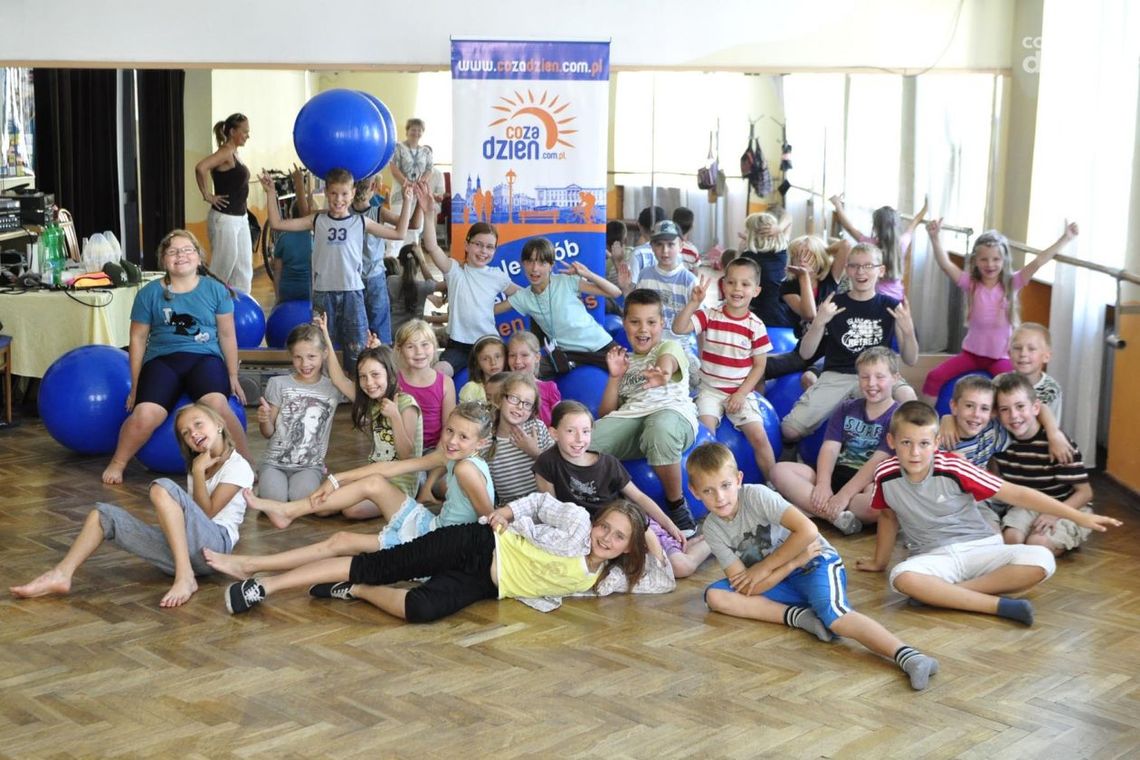 NAJFAJNIEJSI PÓŁKOLONIŚCI II: OGRÓDEK JORDANOWSKI NAJFAJNIEJSI PÓŁKOLONIŚCI II: OGRÓDEK JORDANOWSKI