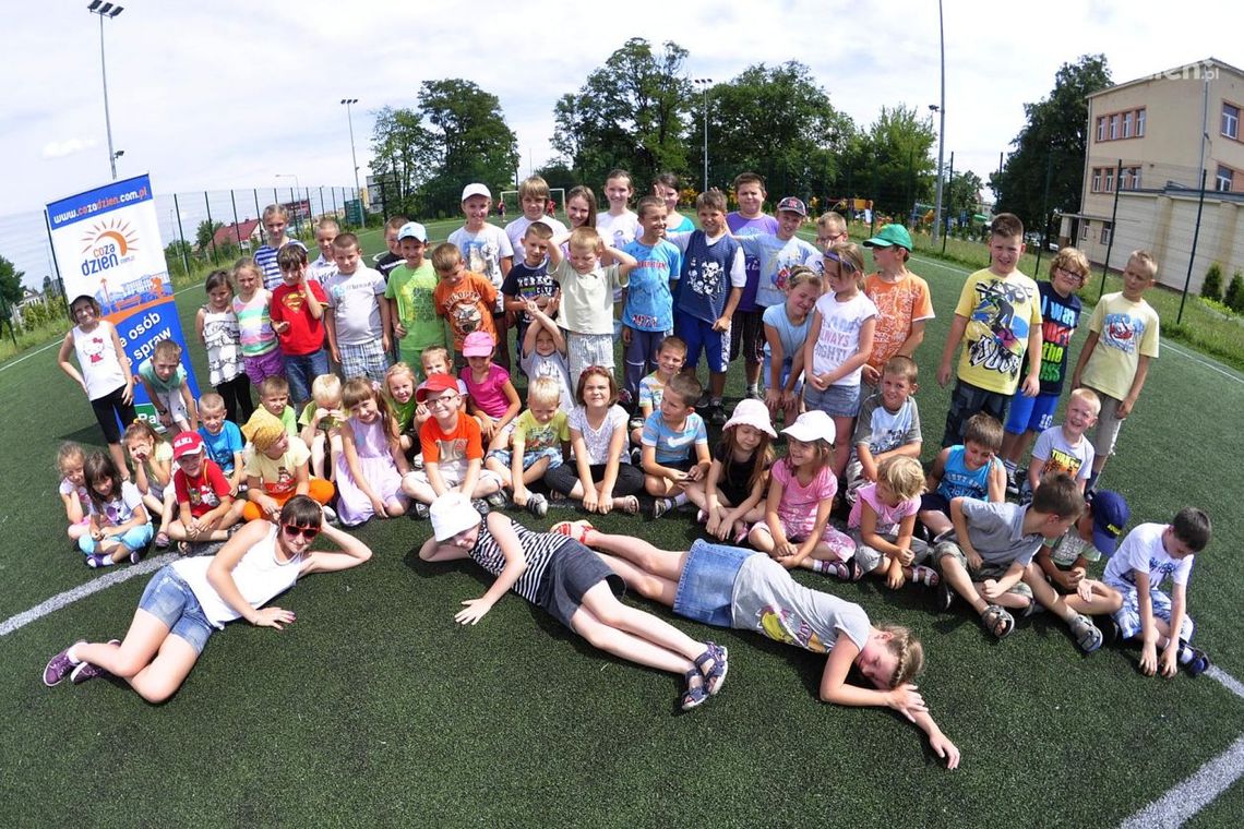 NAJFAJNIEJSI PÓŁKOLONIŚCI : PSP 15