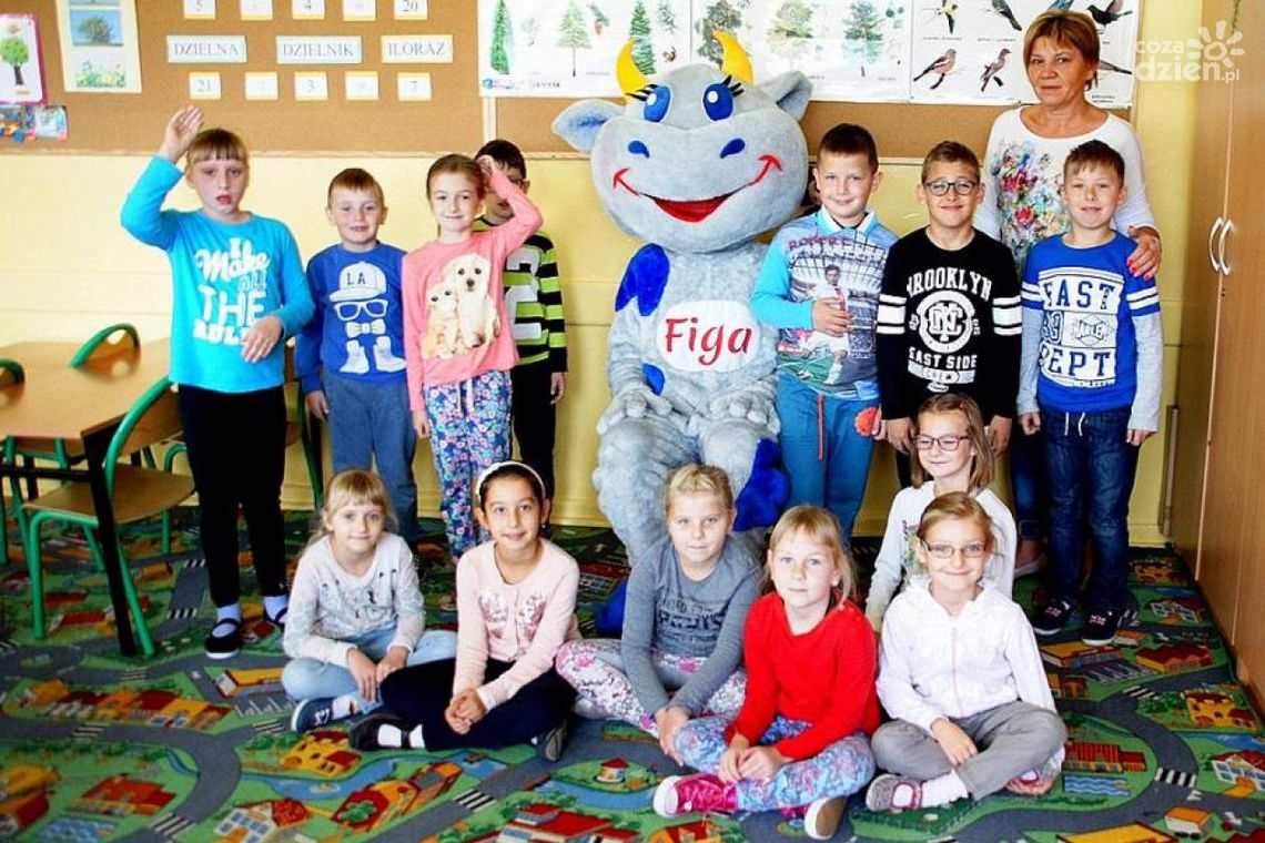 Najfajniejsza Pierwsza Klasa. PSP nr 13 klasa 1a Najfajniejsza Pierwsza Klasa. PSP nr 13 klasa 1a