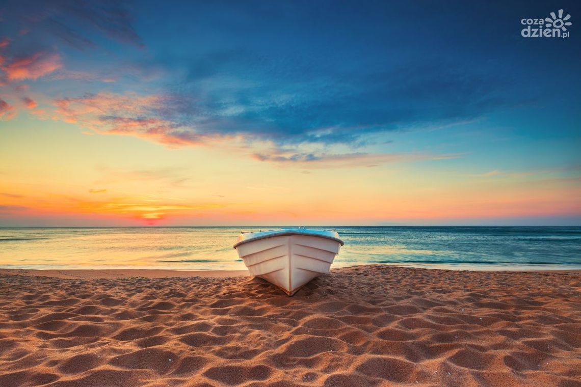 Najlepsze miejsca na aktywne wakacje nad morzem